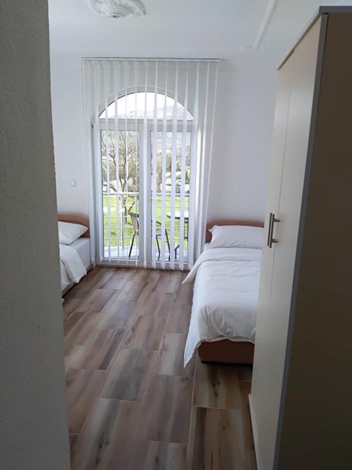 Motel Bella Ljesevo Екстер'єр фото